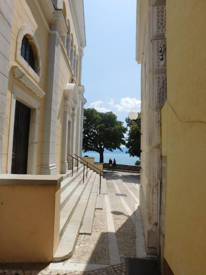 Apartamento Old Beauty Novi Vinodolski Exterior foto