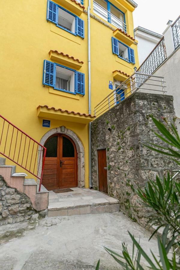 Apartamento Old Beauty Novi Vinodolski Exterior foto